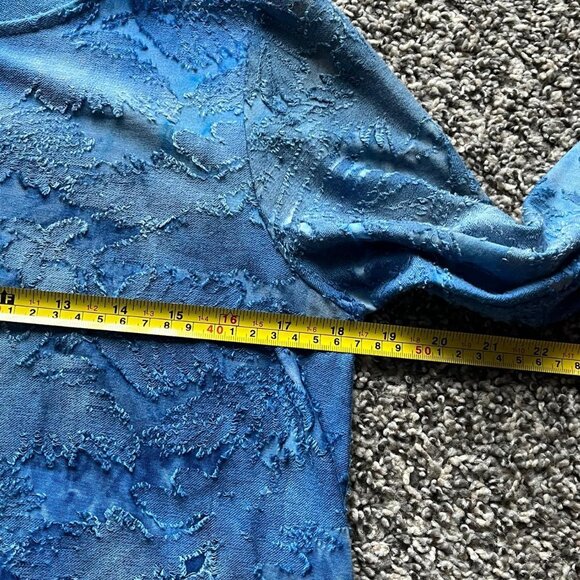 Karen Kane Blue Tie Dye Top Womens Small Indie Futuristic Normcore Grandmacore - Picture 5 of 6